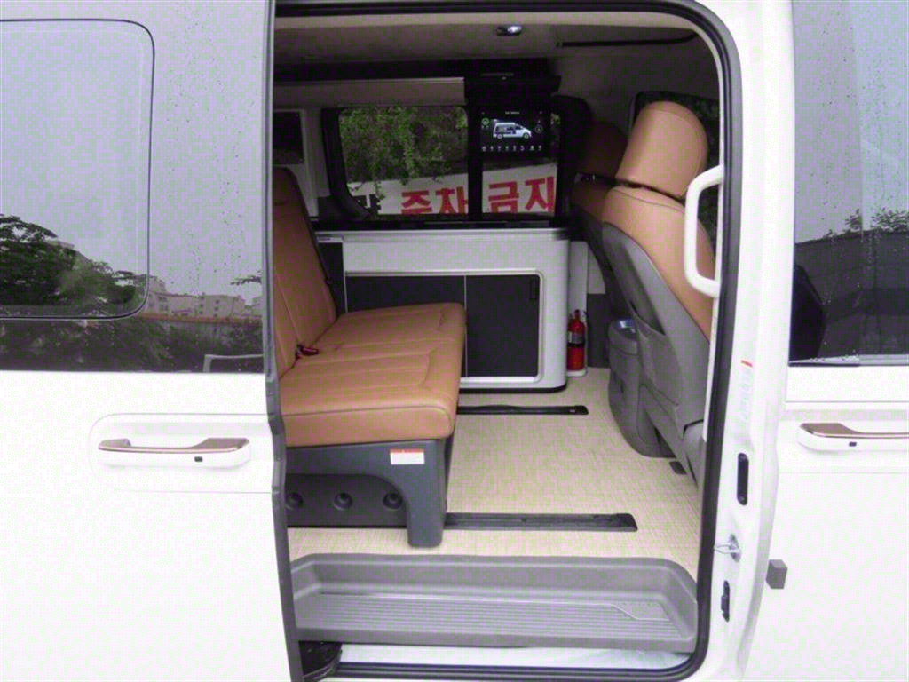 HYUNDAI Staria 2023 Blanco - Importación desde Corea - HF Imports Iquique - Foto 12