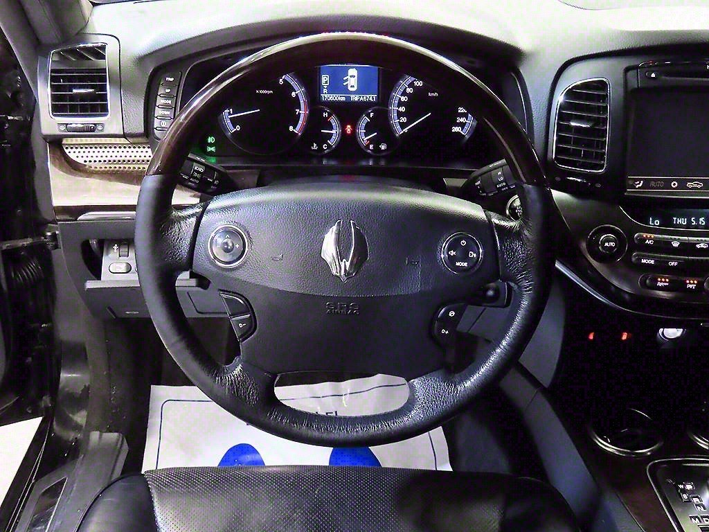 Ssangyong Chairman - Vista 8