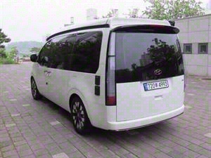 HYUNDAI Staria - Vista 8