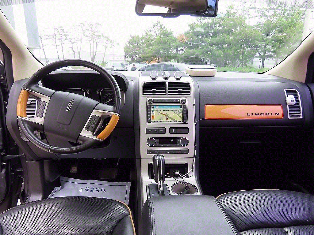 Lincoln MKX - Vista 7