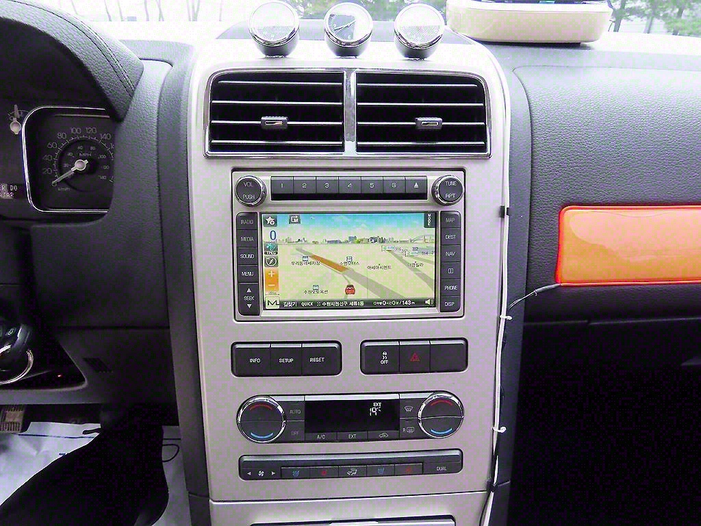 Lincoln MKX - Vista 11