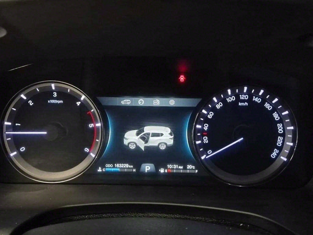 Ssangyong Rexton - Vista 6