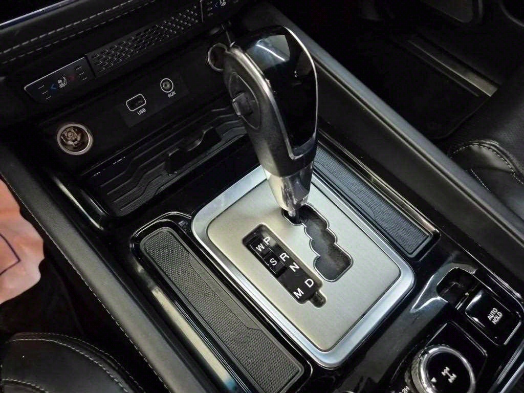 Ssangyong Rexton - Vista 8