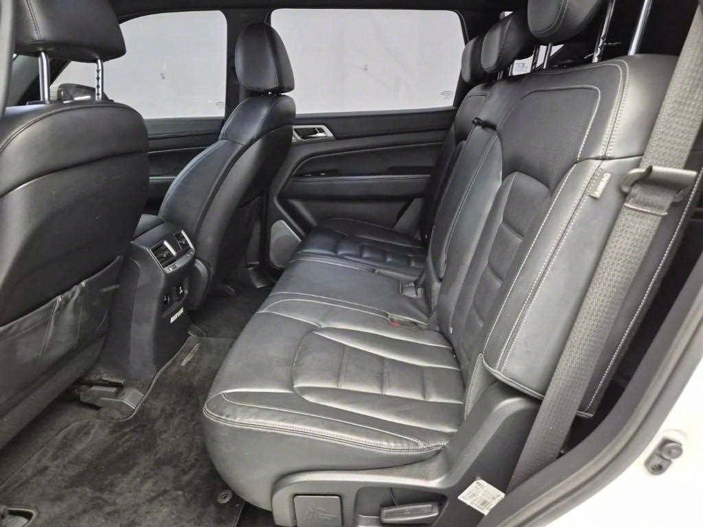 Ssangyong Rexton - Vista 12