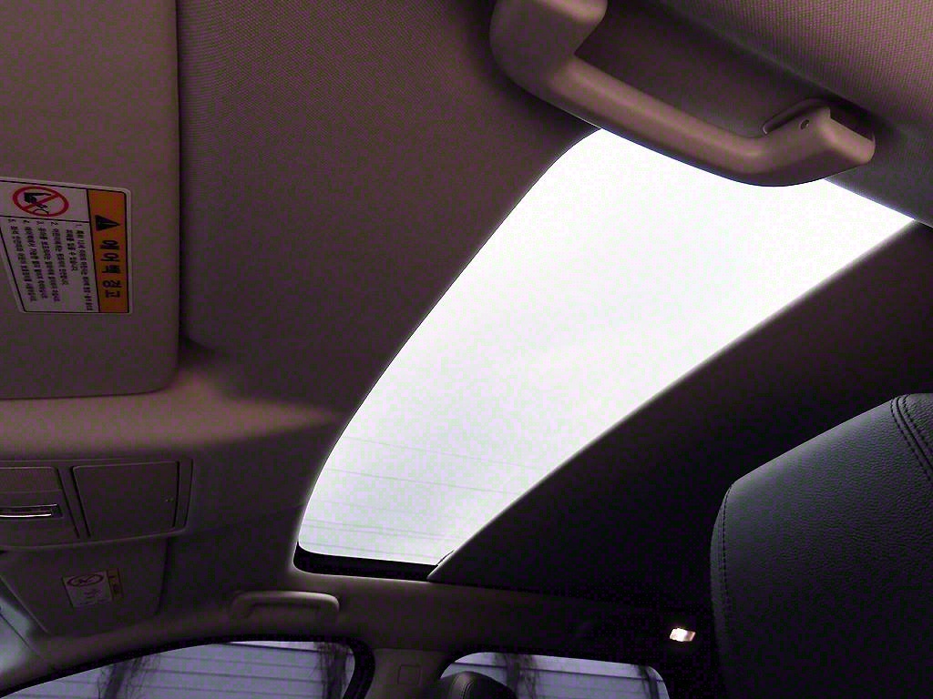 Land Rover Discovery Sports 2017 Blanco - Importación desde Corea - HF Imports Iquique - Foto 17