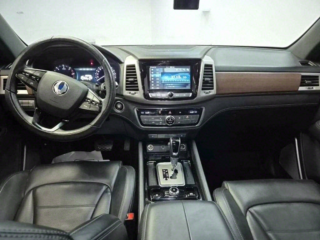 Ssangyong Rexton - Vista 7