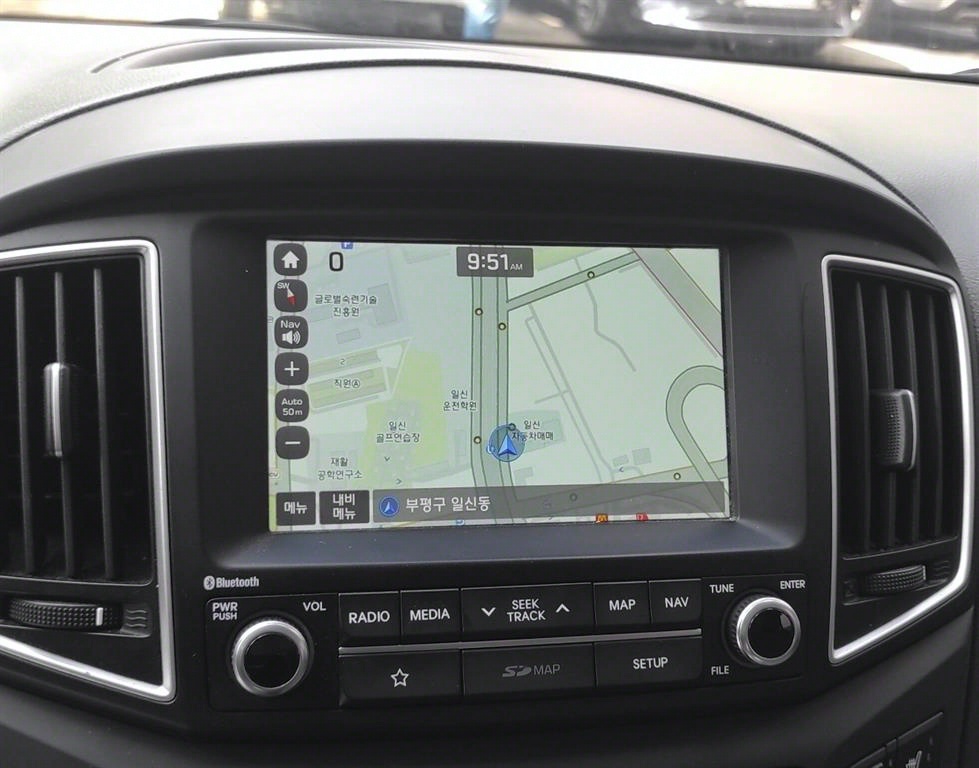 HYUNDAI Starex - Vista 10