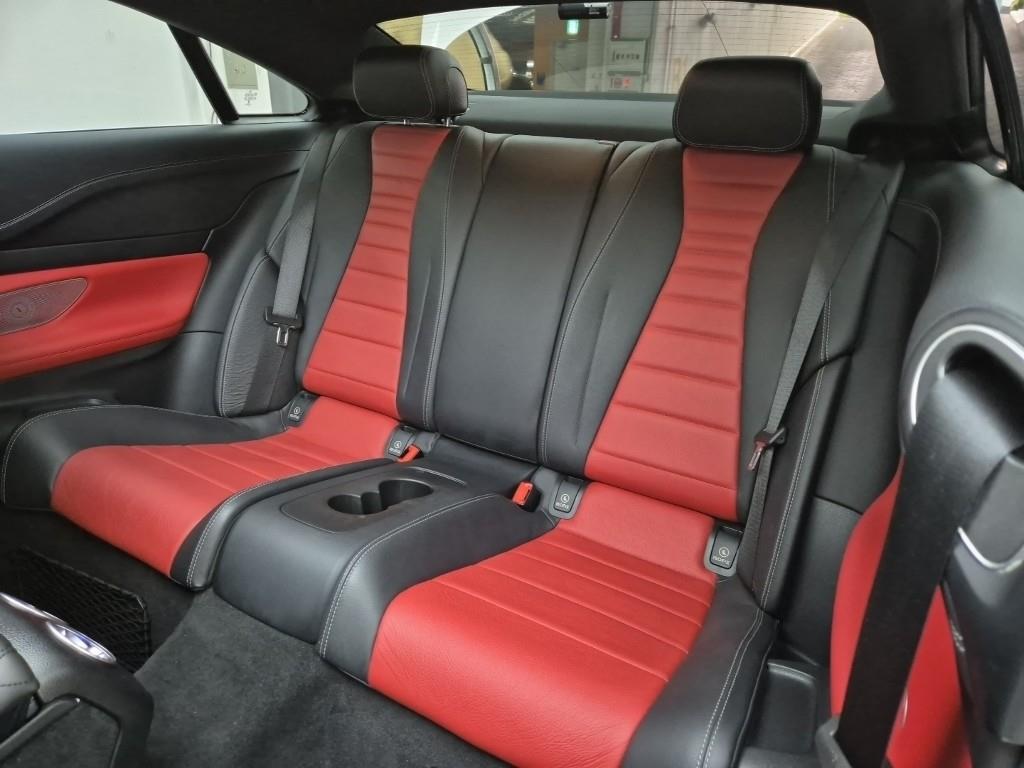 Mercedes Benz E class - Vista 12