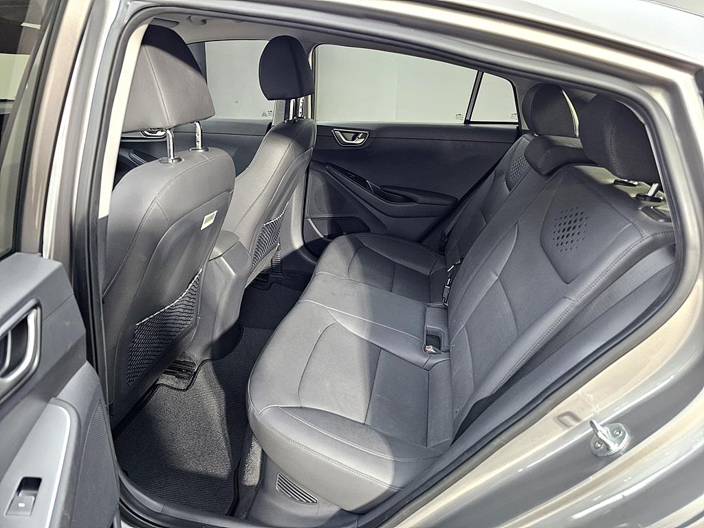 HYUNDAI Ioniq - Vista 9