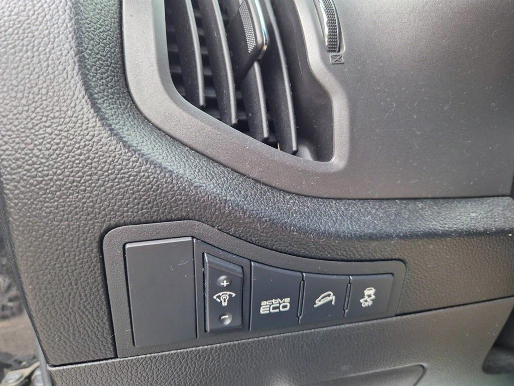 KIA Sportage - Vista 8