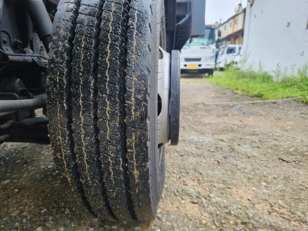 medium and large cargo truck 2018 Blanco - Importación desde Corea - HF Imports Iquique - Foto 17