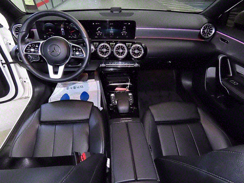 Mercedes Benz A Class - Vista 10