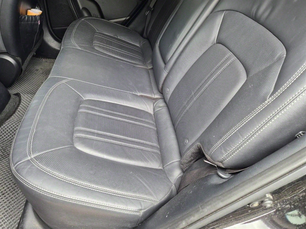 KIA Sportage - Vista 5