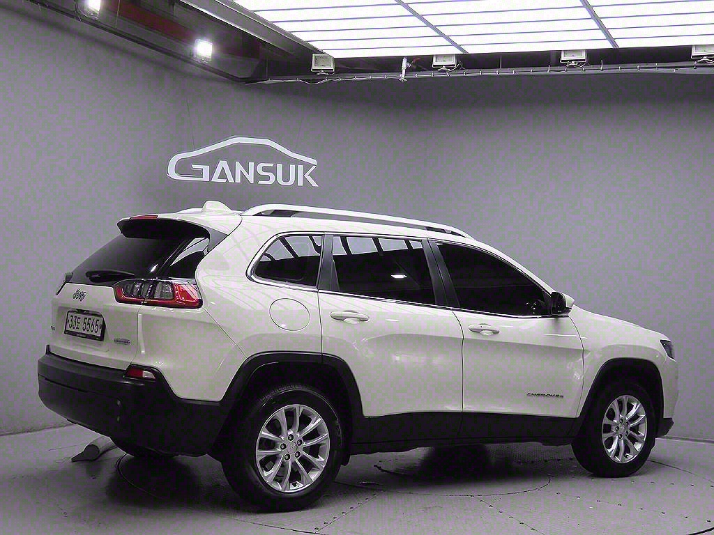 Jeep Cherokee - Vista 7