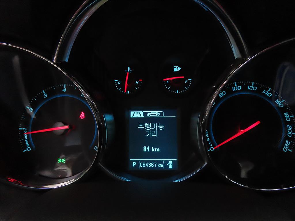 Chevrolet Cruise - Vista 9