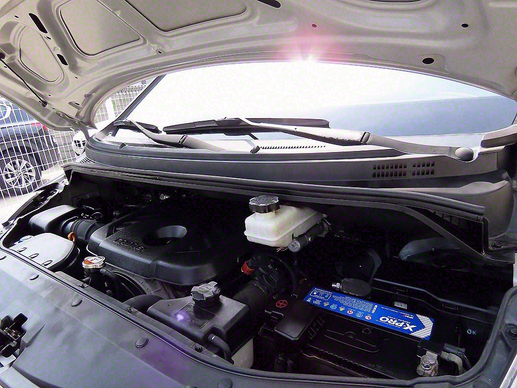 HYUNDAI Starex 2016 Plateado - Importación desde Corea - HF Imports Iquique - Foto 19