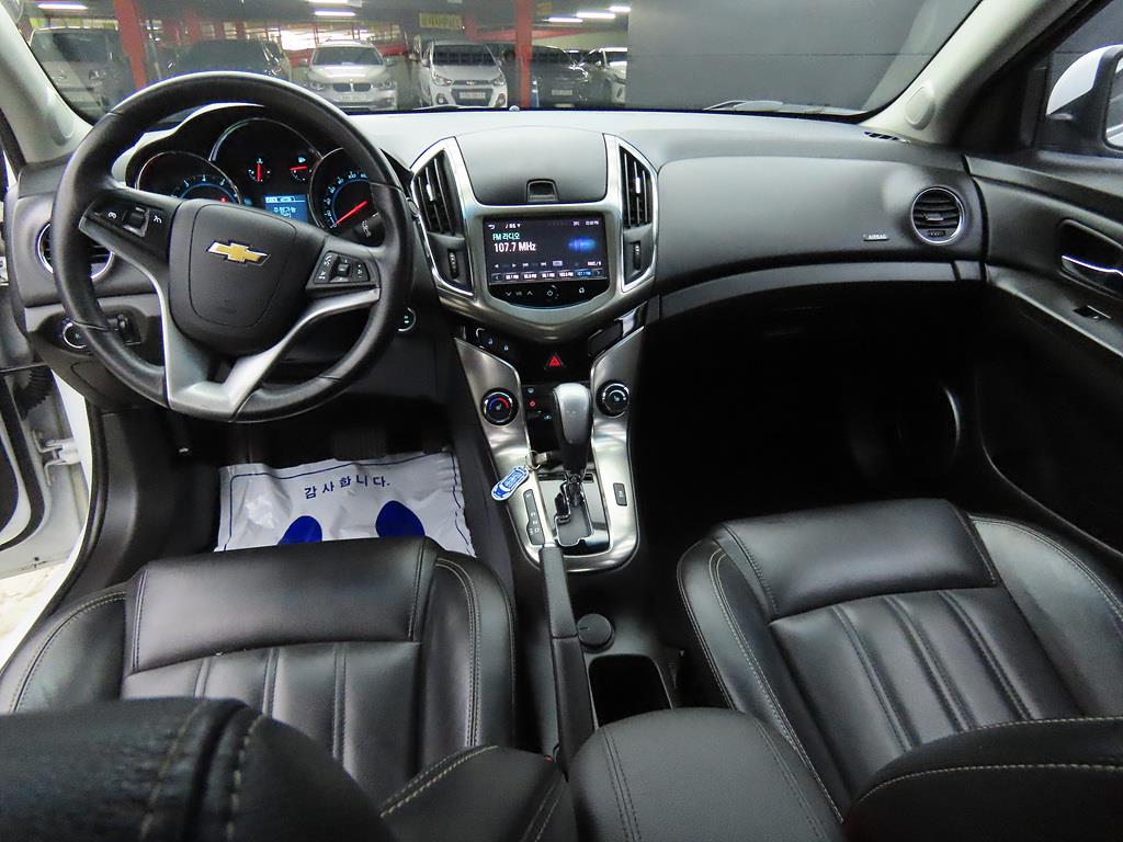 Chevrolet Cruise - Vista 7