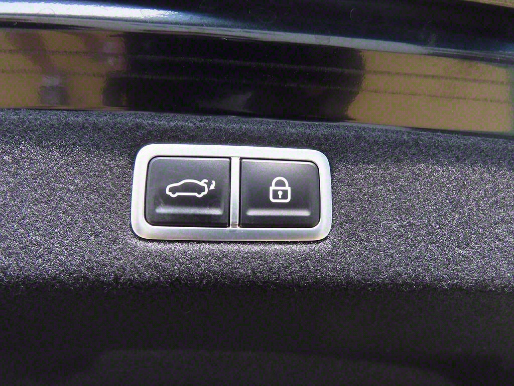 HYUNDAI Grandeur 2023 Negro - Importación desde Corea - HF Imports Iquique - Foto 19