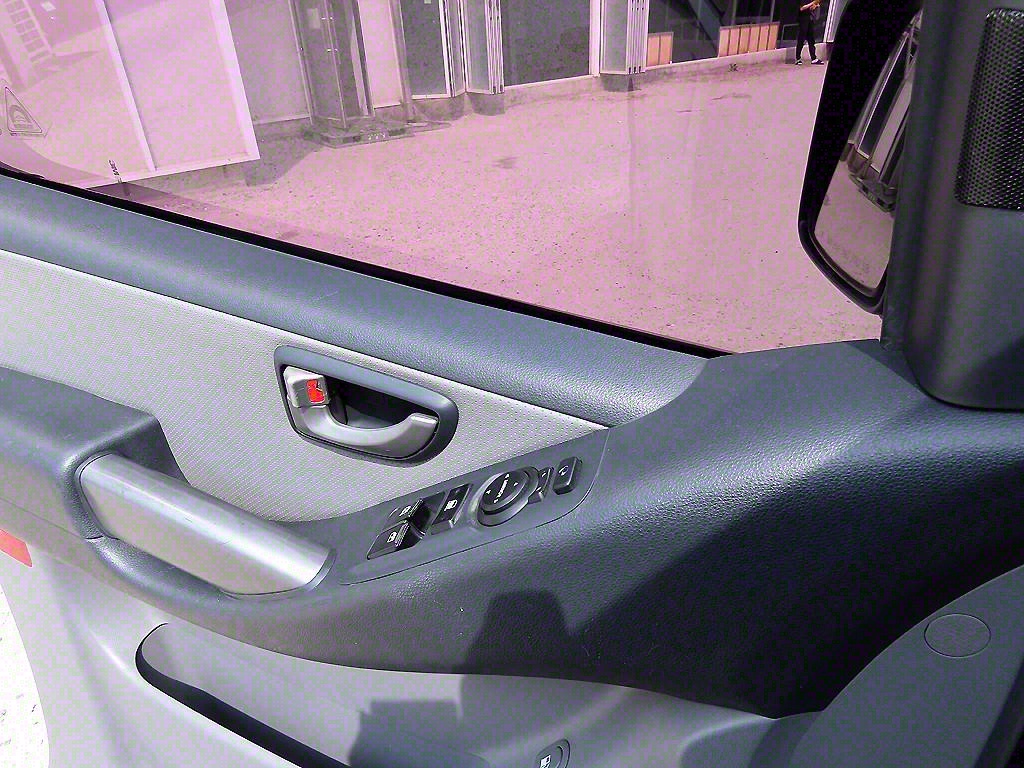 HYUNDAI Starex - Vista 12