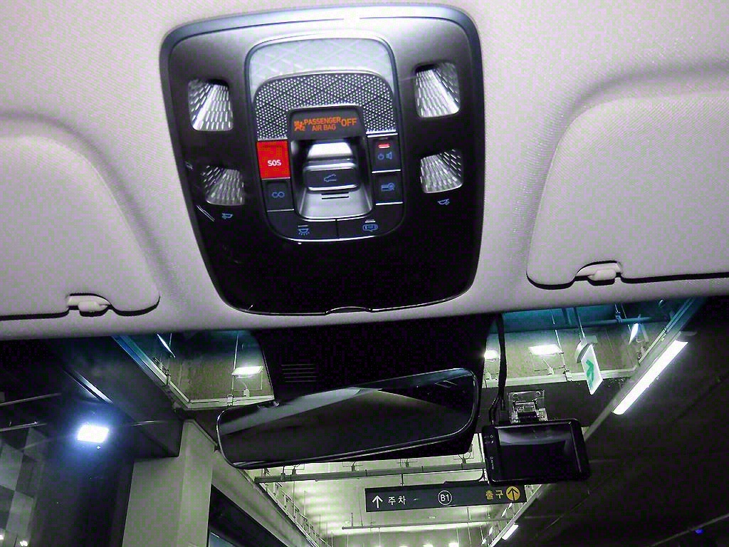 Genesis GV70 2022 Gris - Importación desde Corea - HF Imports Iquique - Foto 15