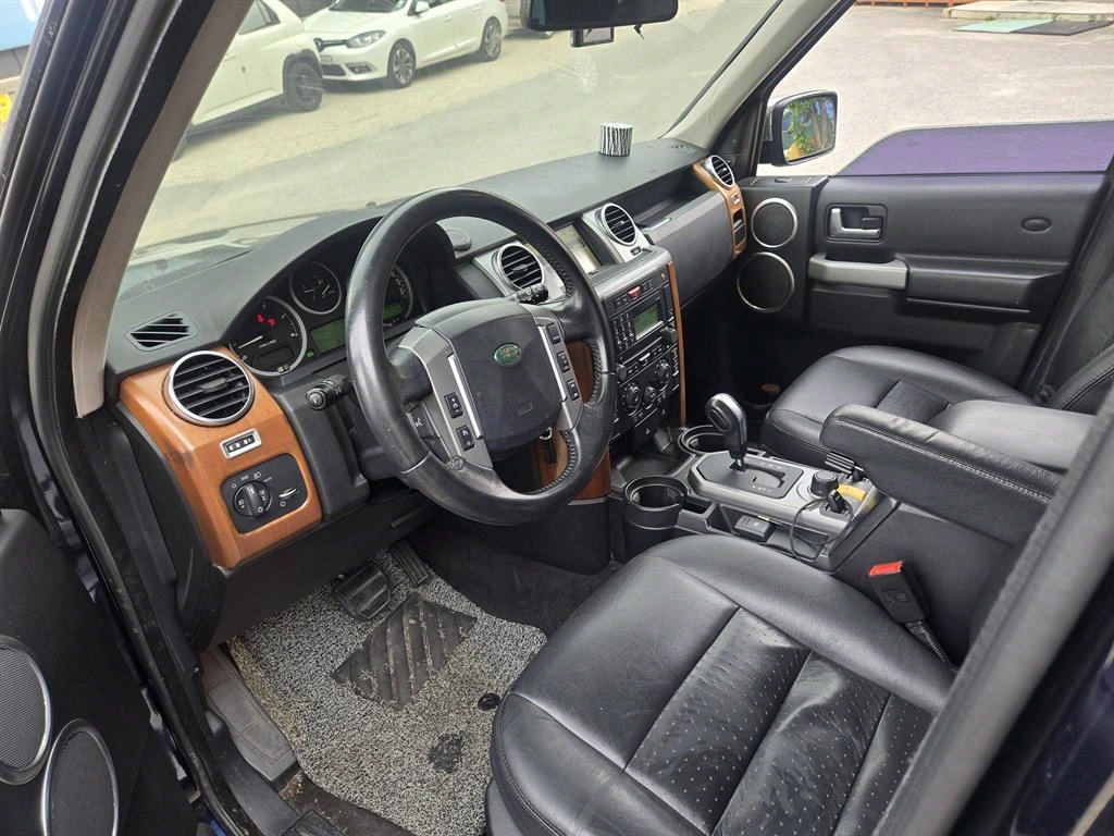 Land Rover Discovery - Vista 6