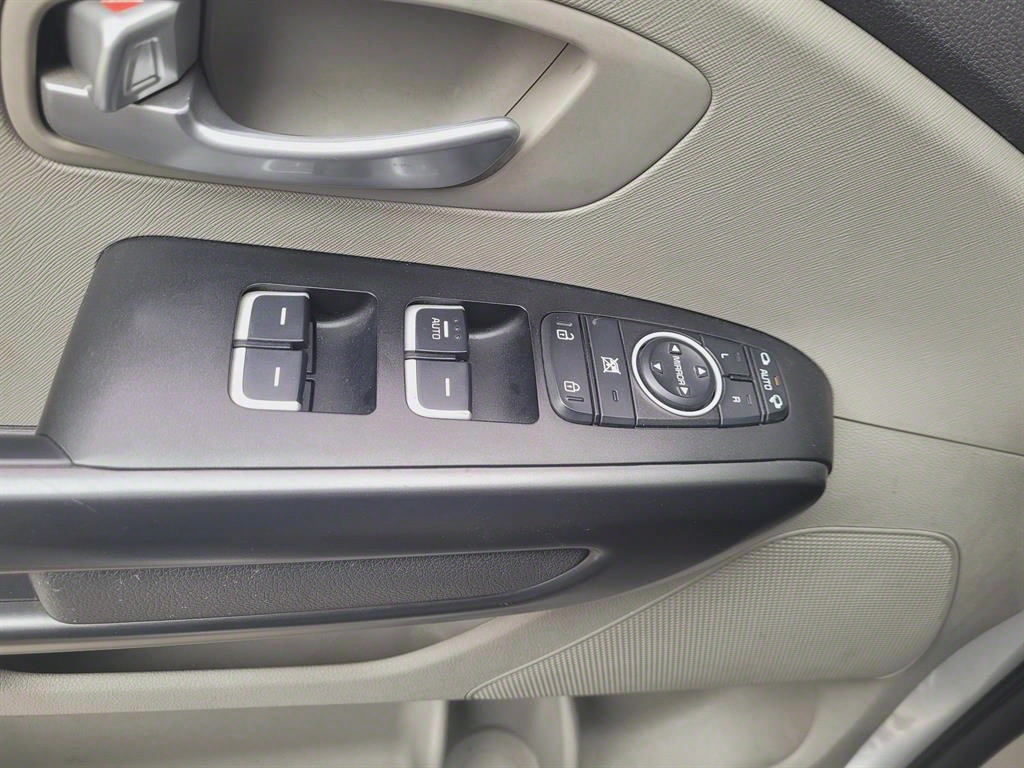 KIA Carnival 2015 Gris - Importación desde Corea - HF Imports Iquique - Foto 15