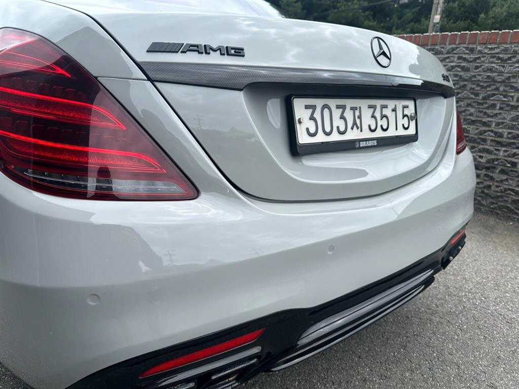 Mercedes Benz S Class - Vista 4