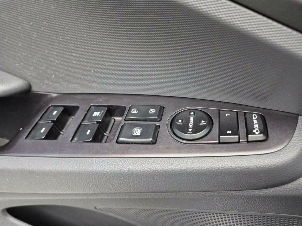 HYUNDAI Ioniq 2016 Blanco - Importación desde Corea - HF Imports Iquique - Foto 16