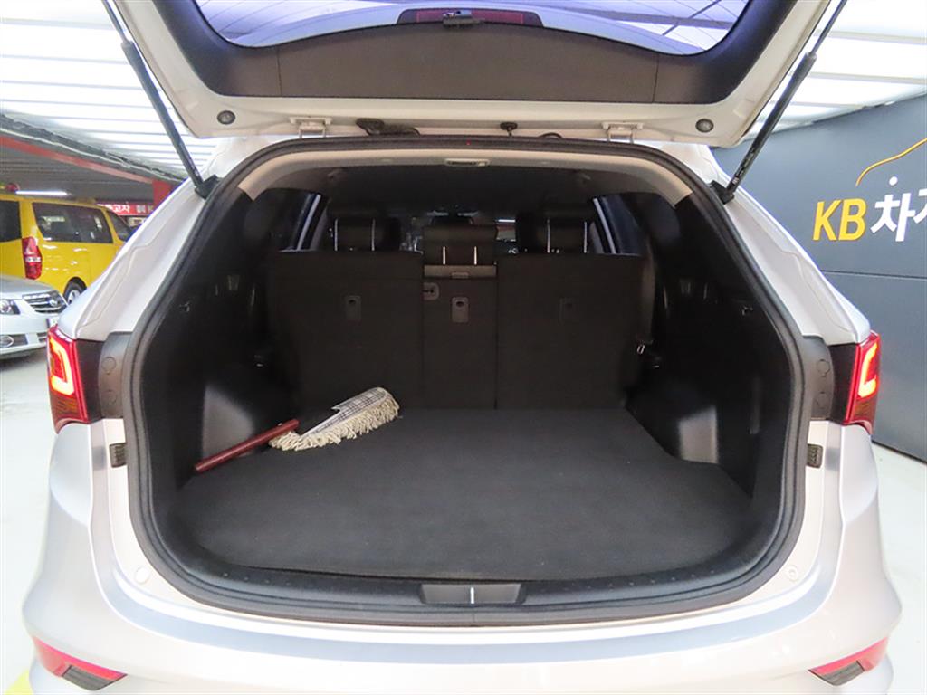 HYUNDAI Santa Fe 2016 Plateado - Importación desde Corea - HF Imports Iquique - Foto 18