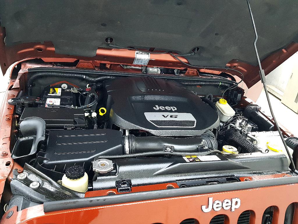 Jeep Wrangler - Vista 6