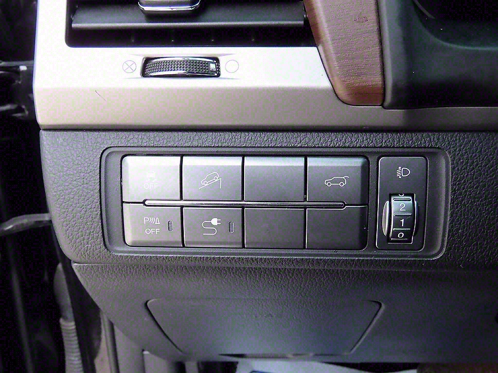 Ssangyong Rexton - Vista 12