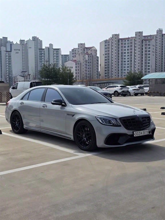 Mercedes Benz S Class - Vista 9