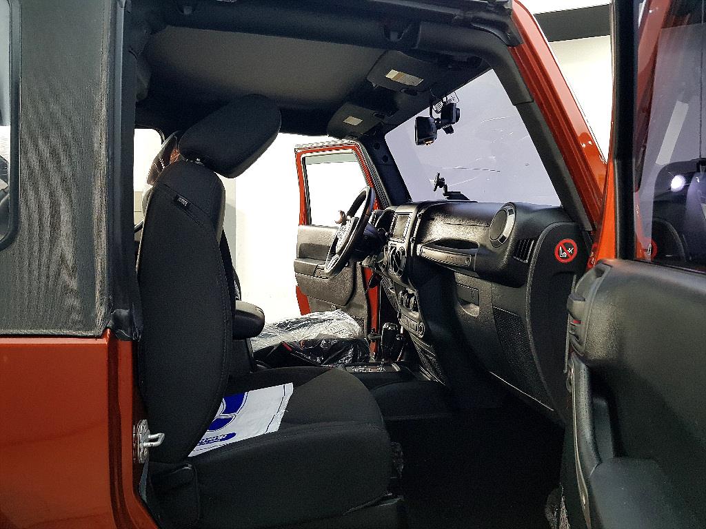 Jeep Wrangler - Vista 5