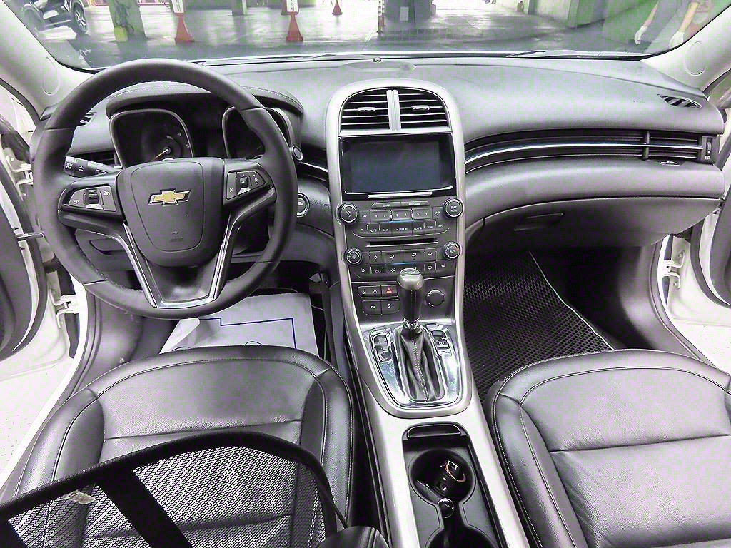 Chevrolet Malibu 2015 Blanco - Importación desde Corea - HF Imports Iquique - Foto 9