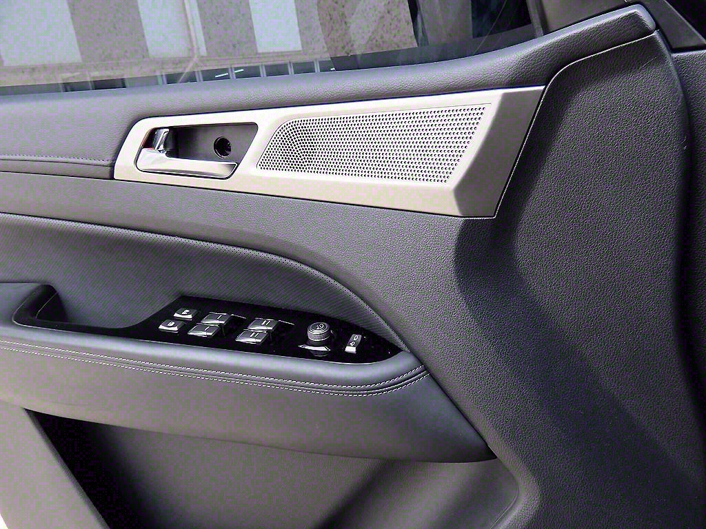 Ssangyong Rexton - Vista 11