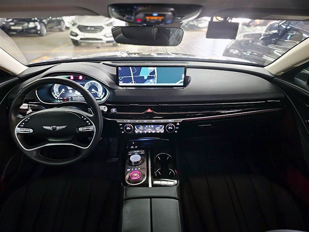 Genesis G80 - Vista 7