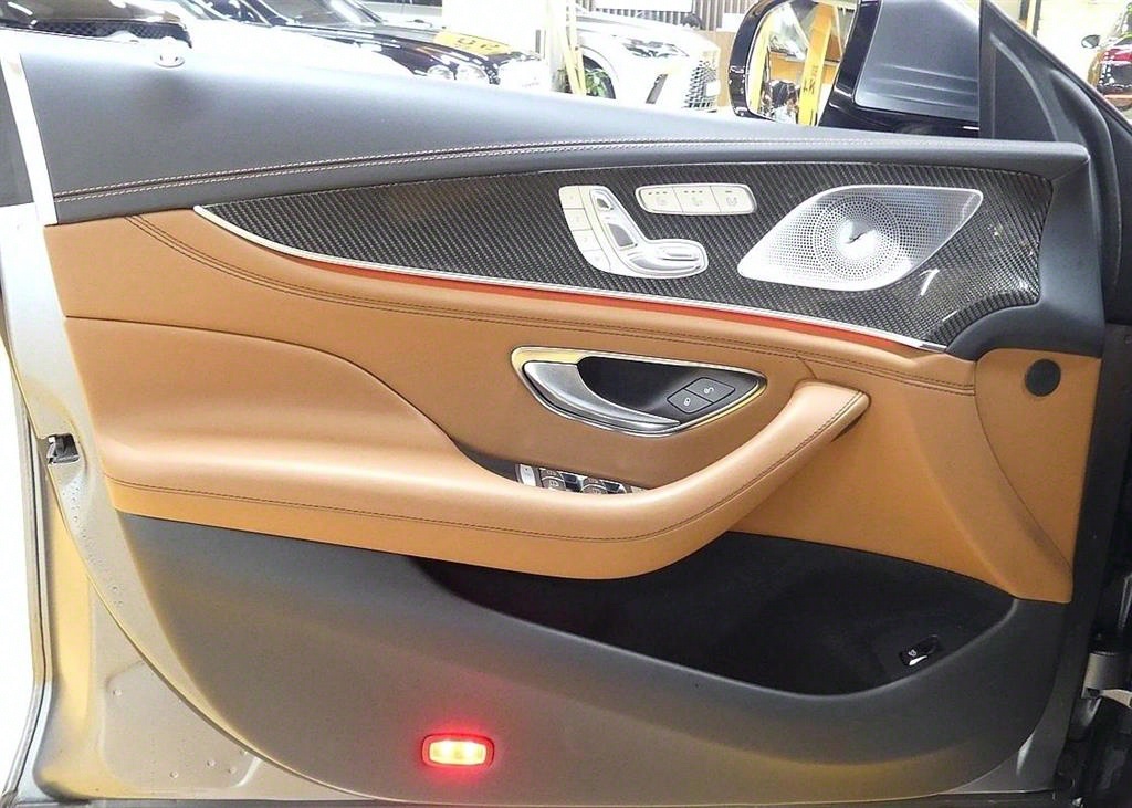 Mercedes Benz AMG GT - Vista 11