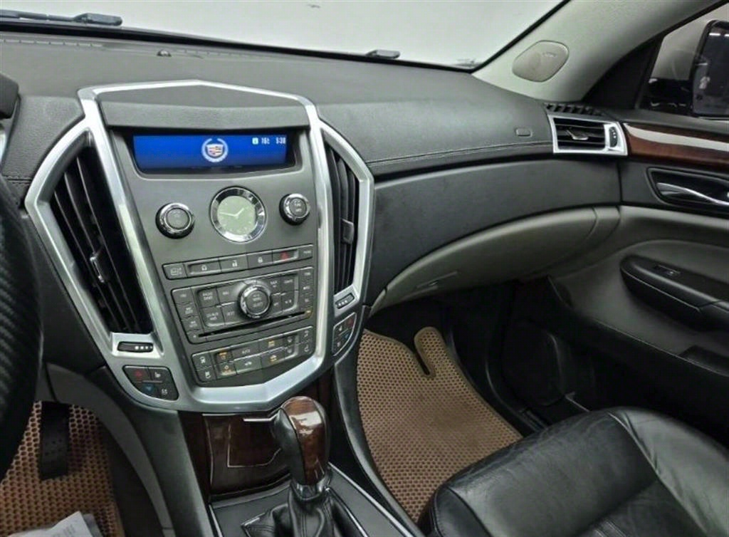 Cadillac SRX - Vista 10
