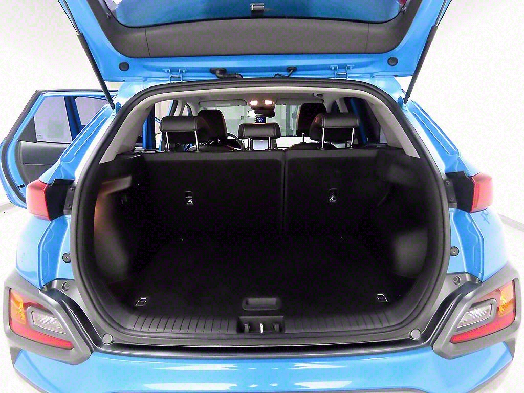 HYUNDAI Kona - Vista 5