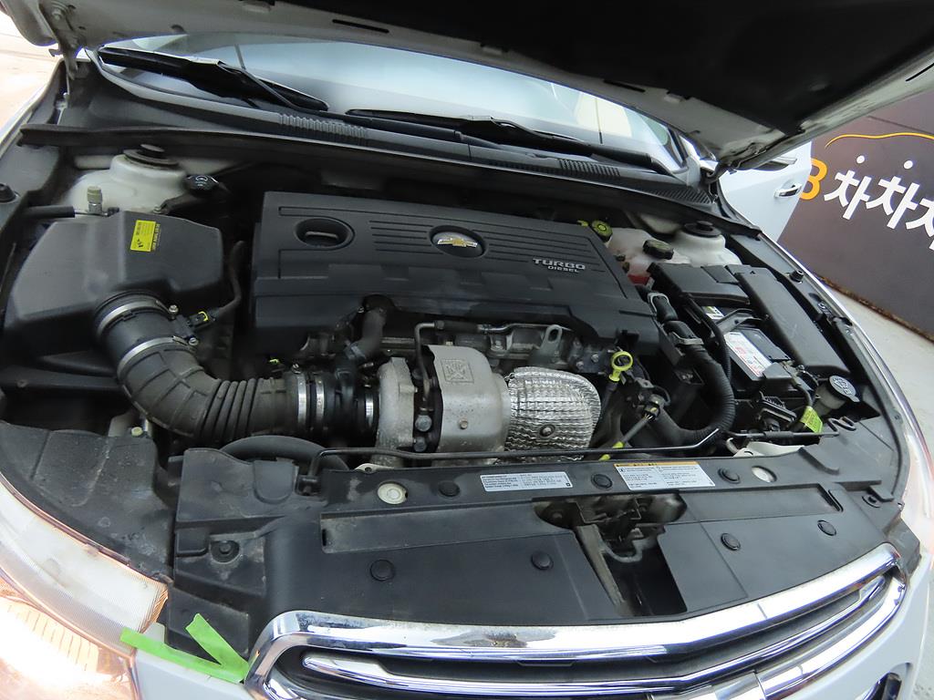 Chevrolet Cruise 2015 Blanco - Importación desde Corea - HF Imports Iquique - Foto 19