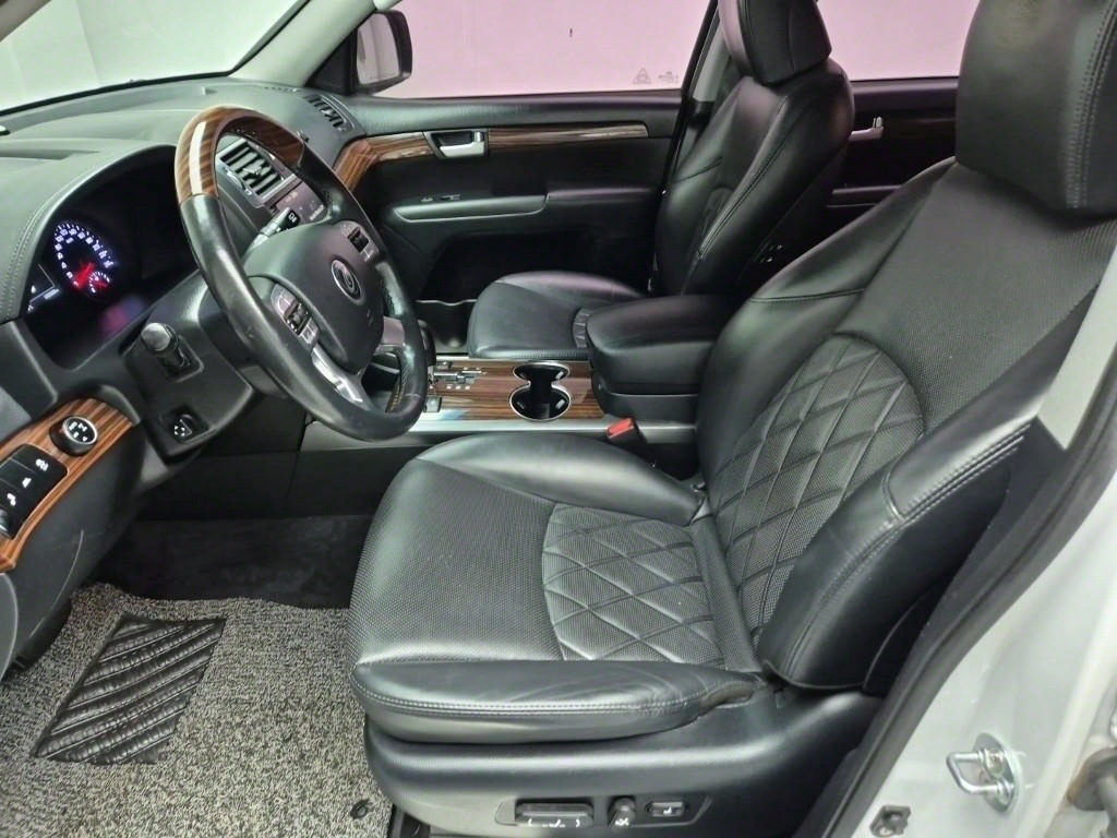 KIA Mohave - Vista 11