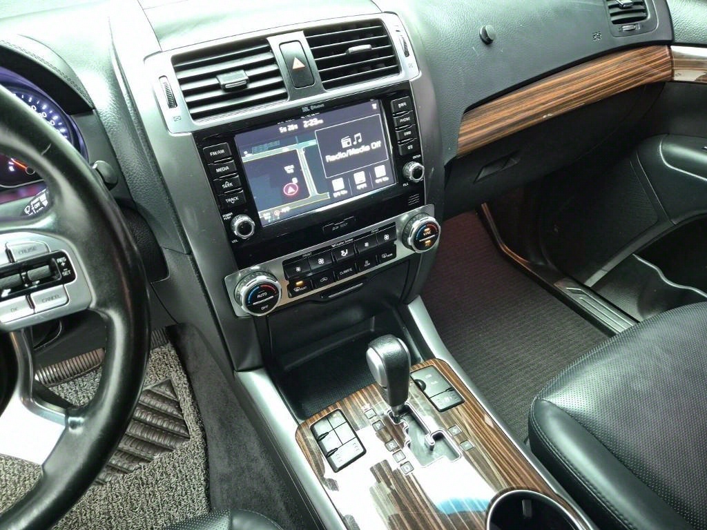 KIA Mohave - Vista 10