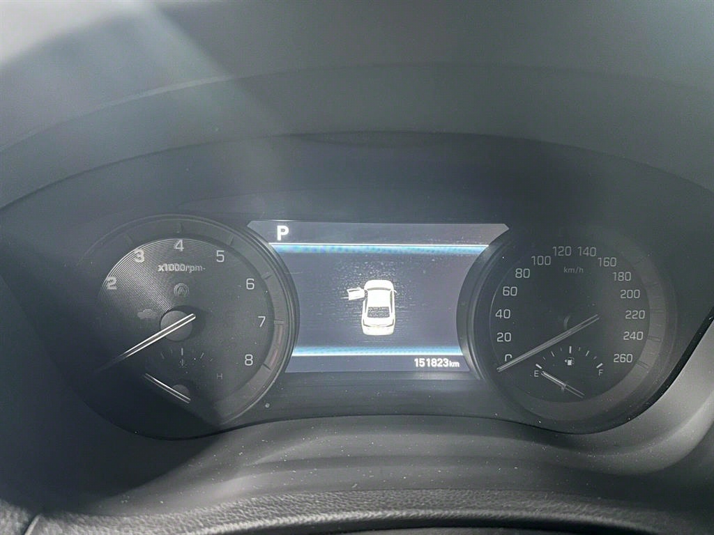 Genesis G80 - Vista 9