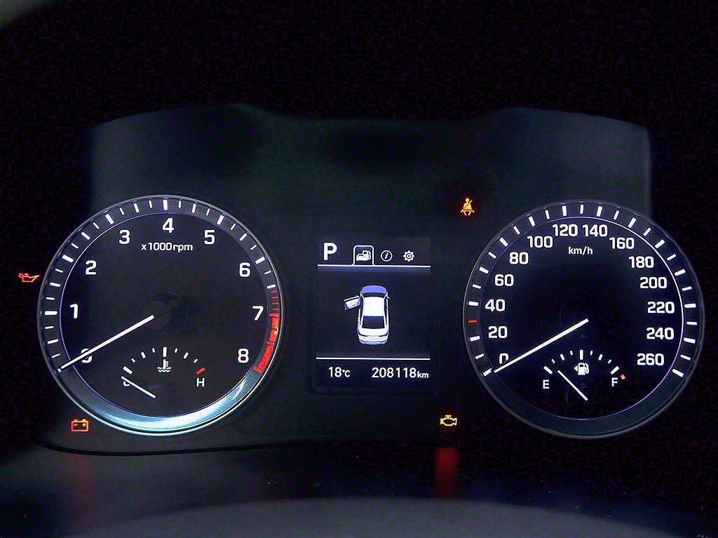 HYUNDAI Sonata - Vista 11