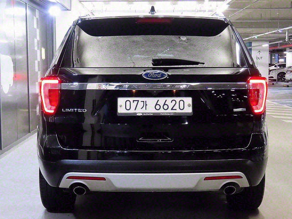 Ford Explorer - Vista 5