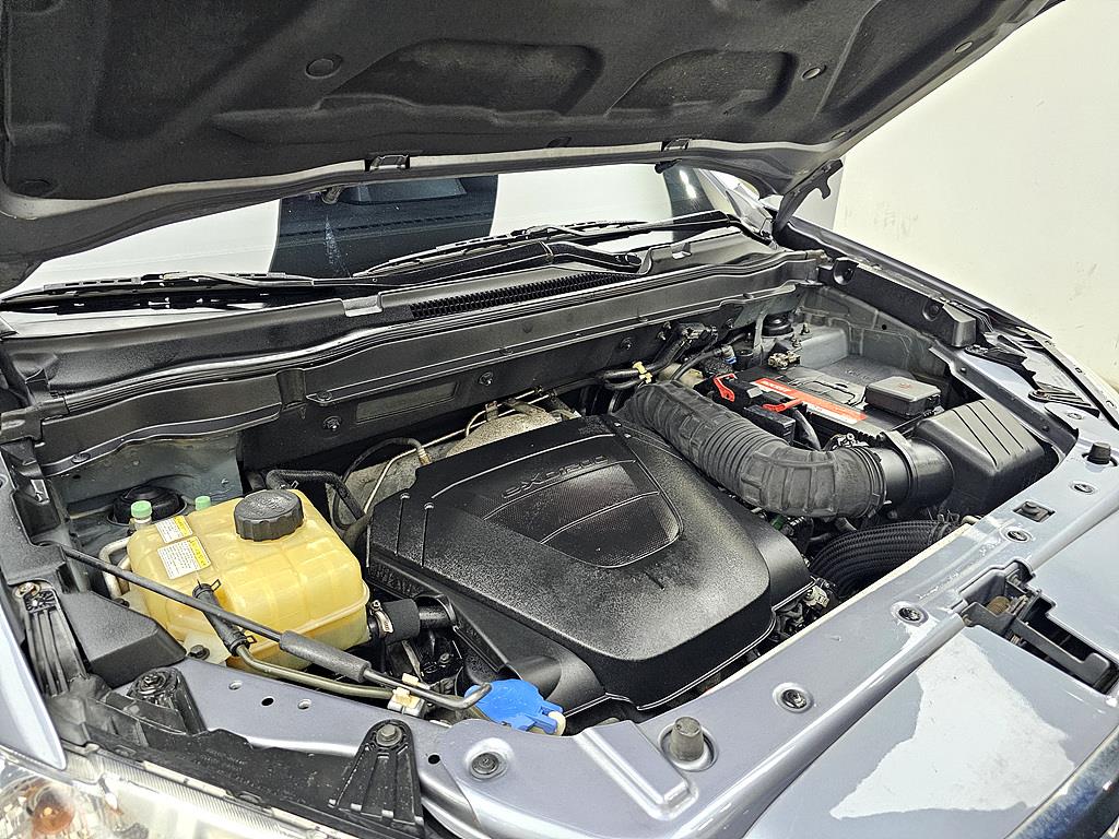 Ssangyong Korando - Vista 6