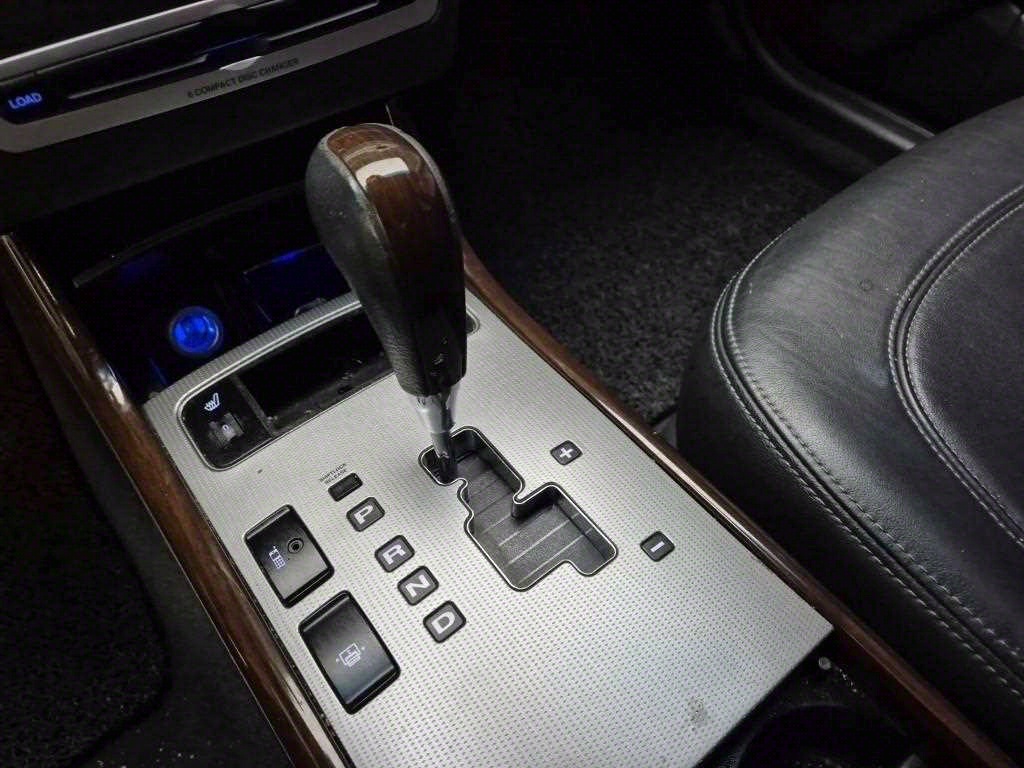 HYUNDAI Grandeur - Vista 7