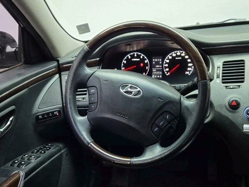 HYUNDAI Grandeur - Vista 8
