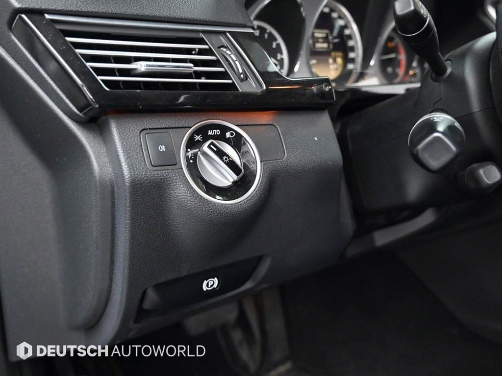 Mercedes Benz E class 2011 Plateado - Importación desde Corea - HF Imports Iquique - Foto 16