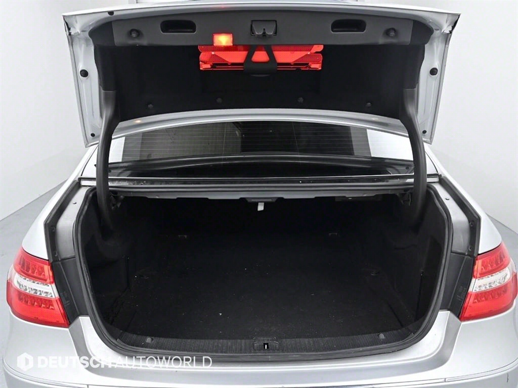 Mercedes Benz E class 2011 Plateado - Importación desde Corea - HF Imports Iquique - Foto 20